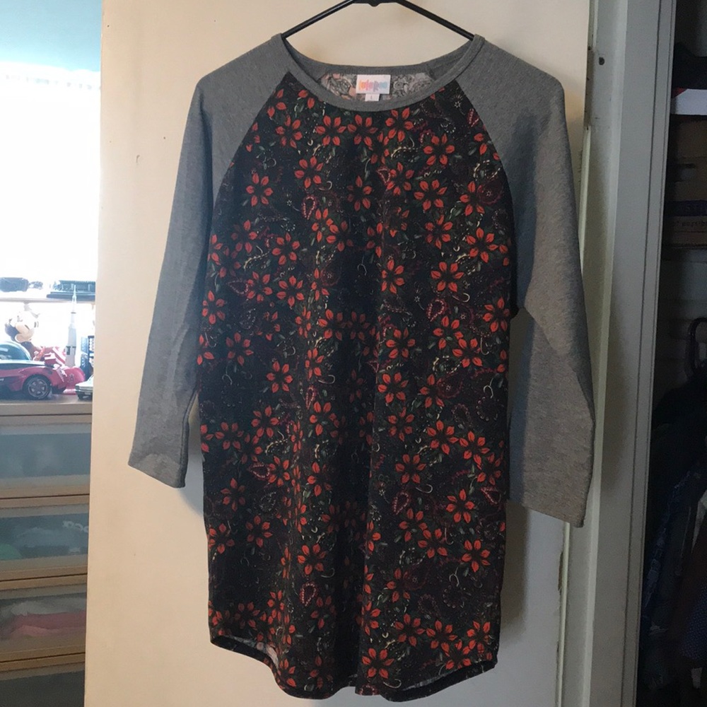 Lularoe randy. Size large